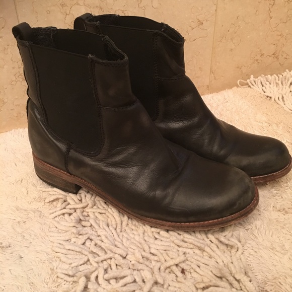 Steve Madden Shoes - Steve Madden Black Ankle Boots Sz 8.5
